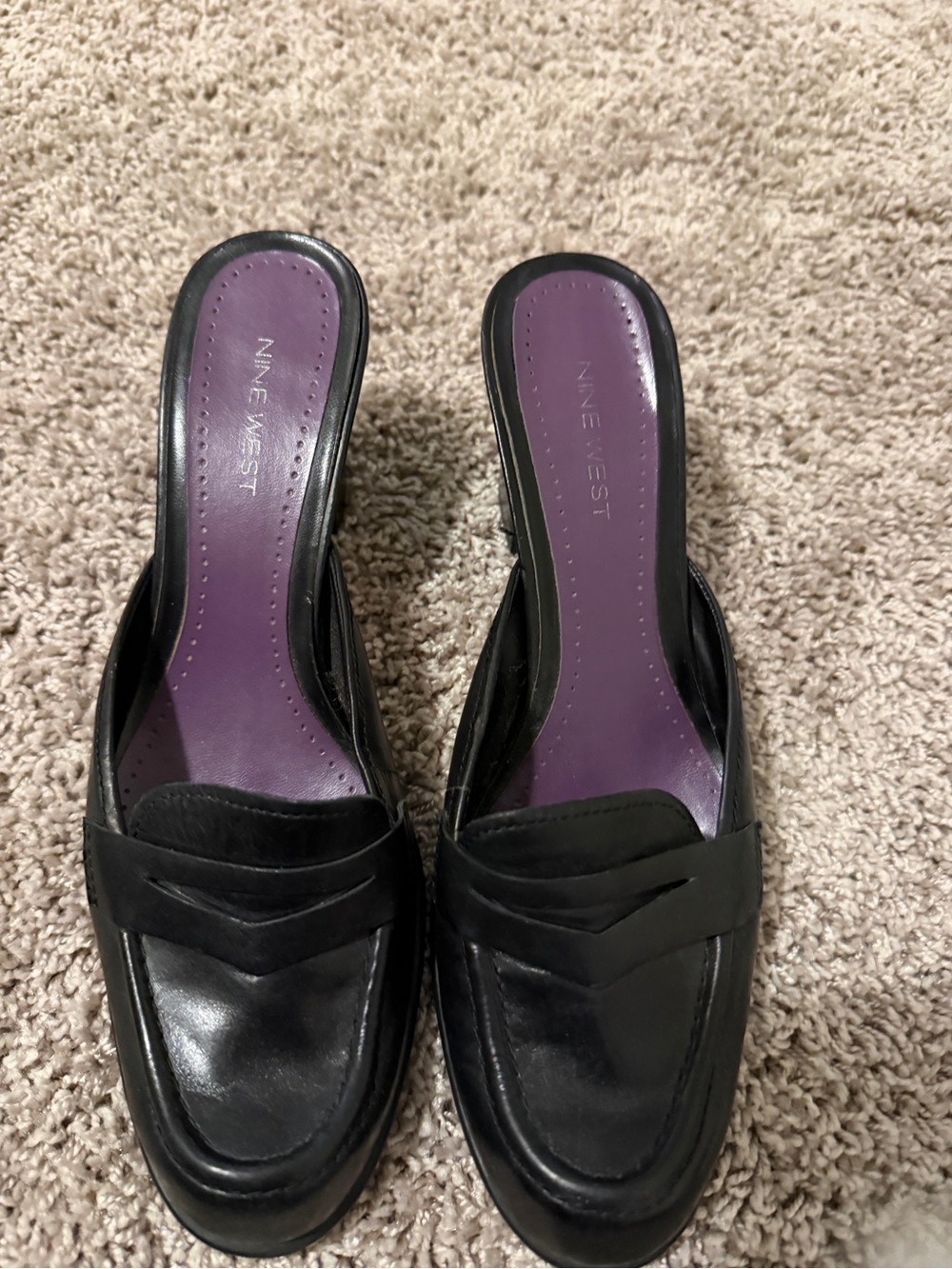 Nine West Black Leather Mules with Purple Insole